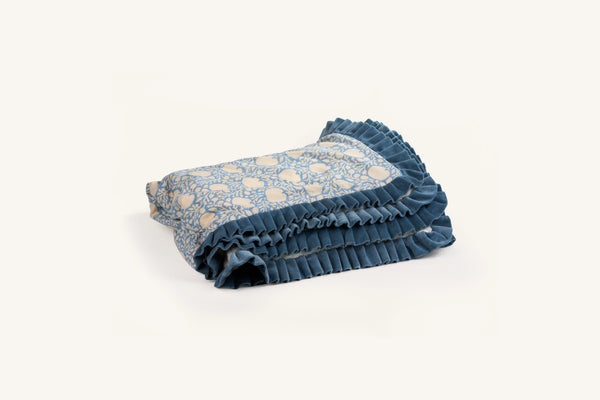Sea Lily Throw