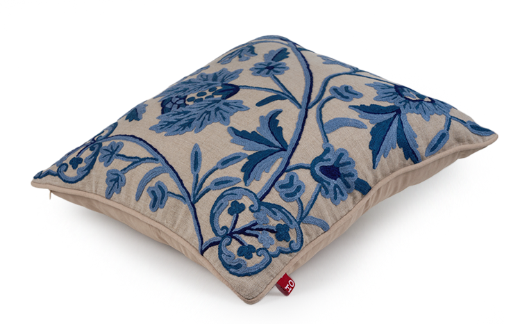 Ocean Flora Cushion — detail view