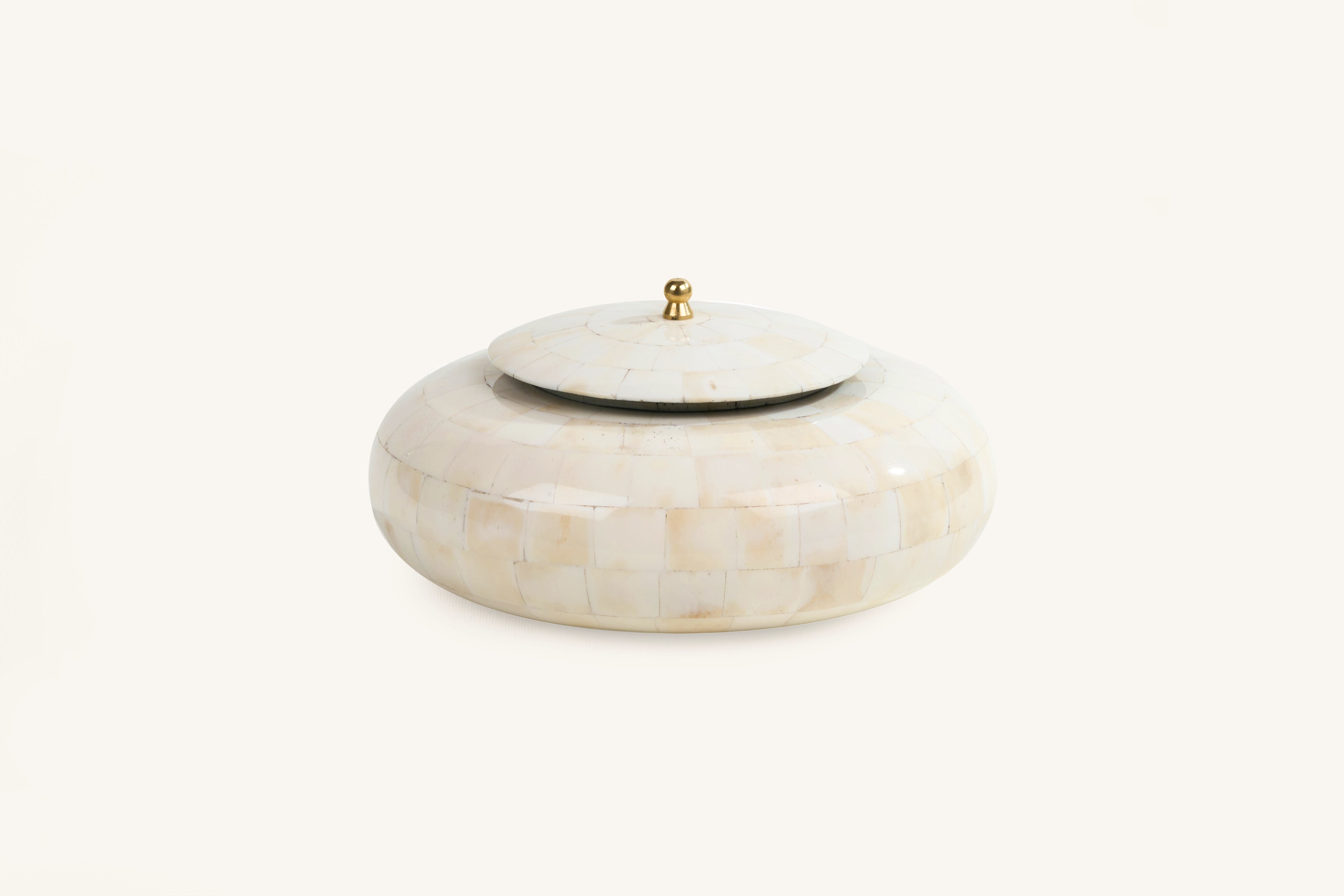 True pearl round box