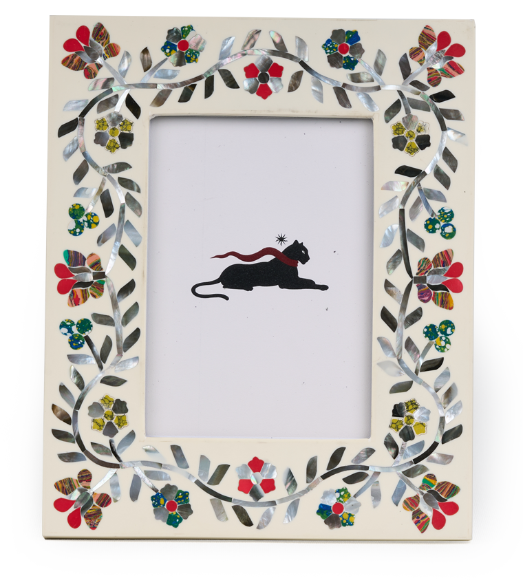 Piena Flora Photo Frame — detail view