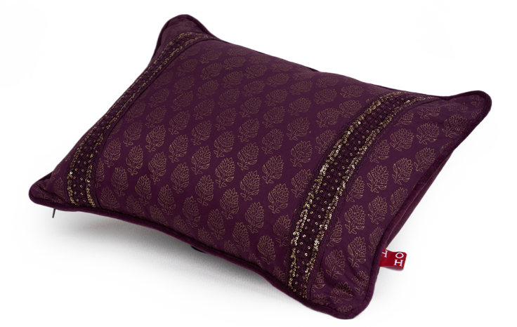 Mauve Mesmer Cushion — detail view