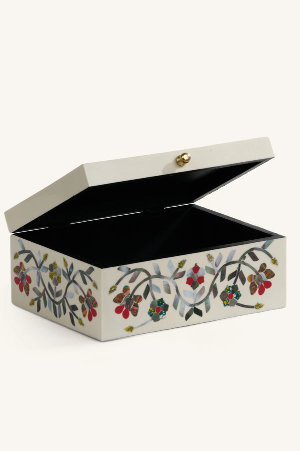 Piena Flora Box hover