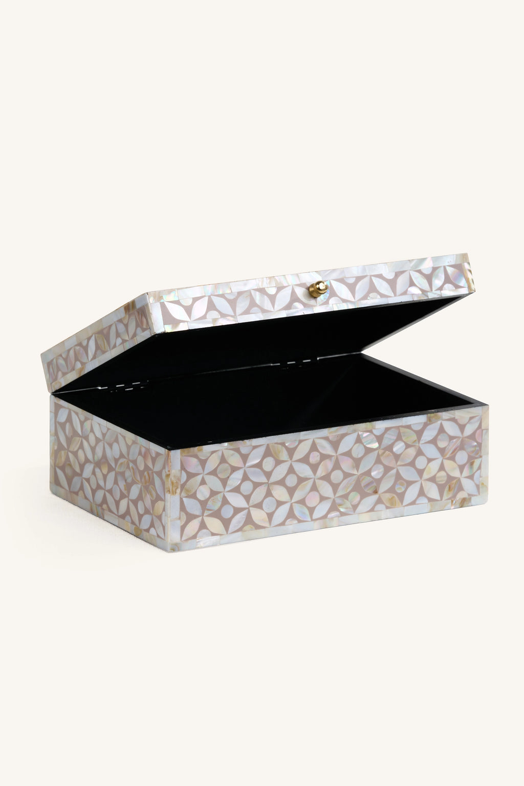 White Mirage Box