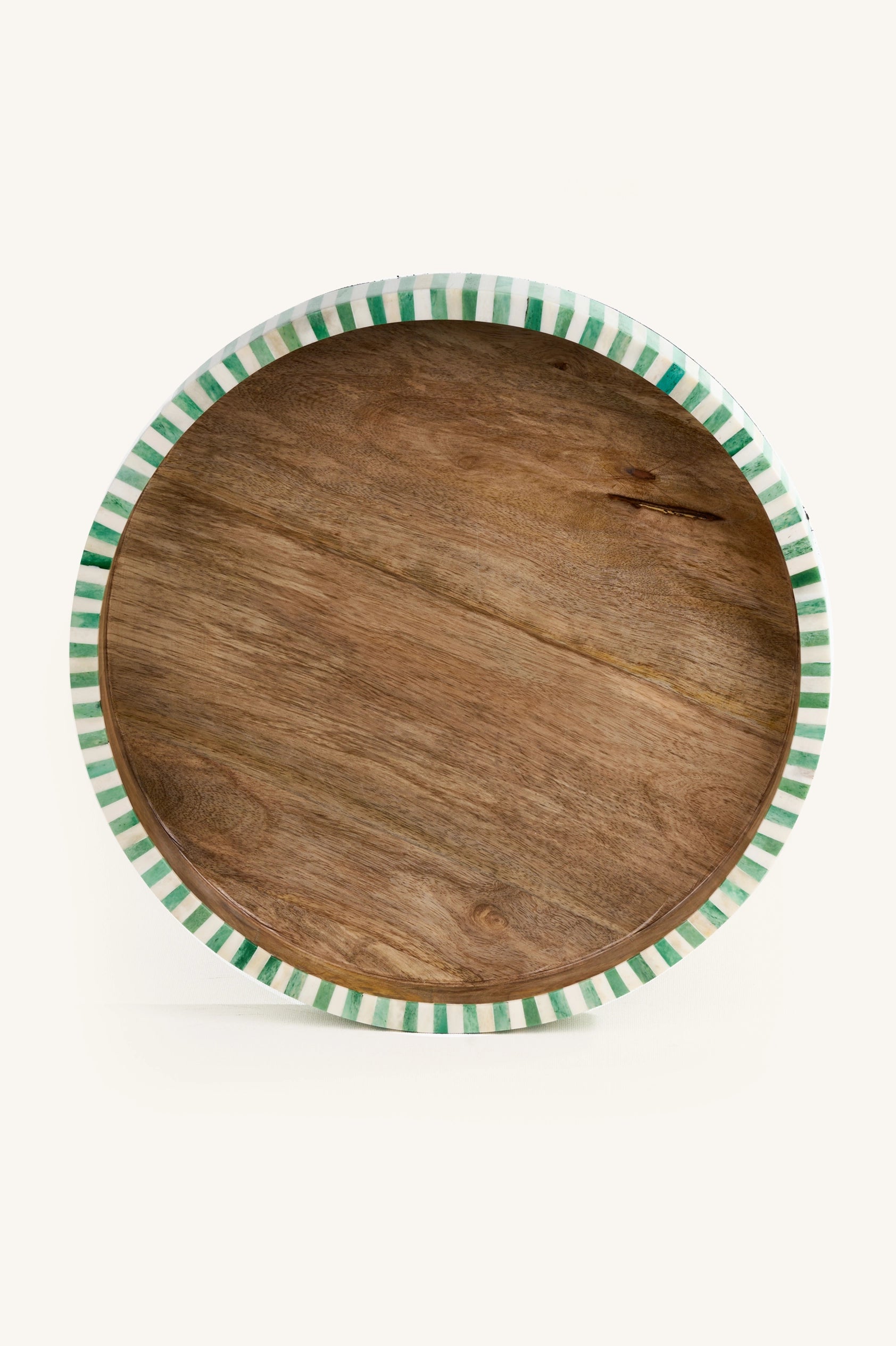 Top view of the green and white bone inlay round tray with natural wood centre.
