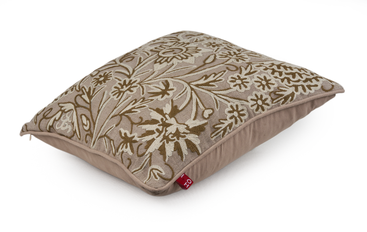 Regal Safari Cushion — detail view