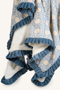Sea Lily Throw